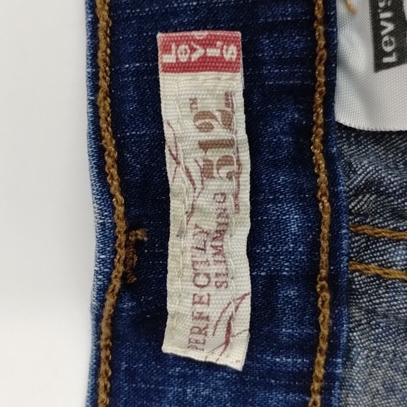 Levi's 512 perfectly slimming denim jeans, 28" inseam straight leg, size 14 - Picture 7 of 12